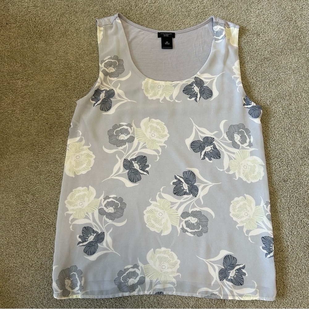 Ann Taylor Gray and Cream Floral Tank Top Woman Sleeveless